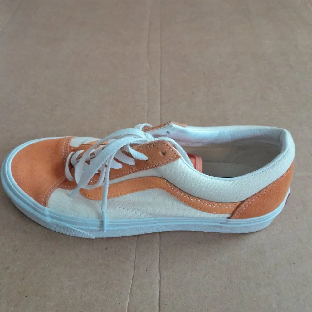 Vans Off the Wall Unisex Sneakers Women's Size US 8, Men US 6.5 Skateboard Shoes